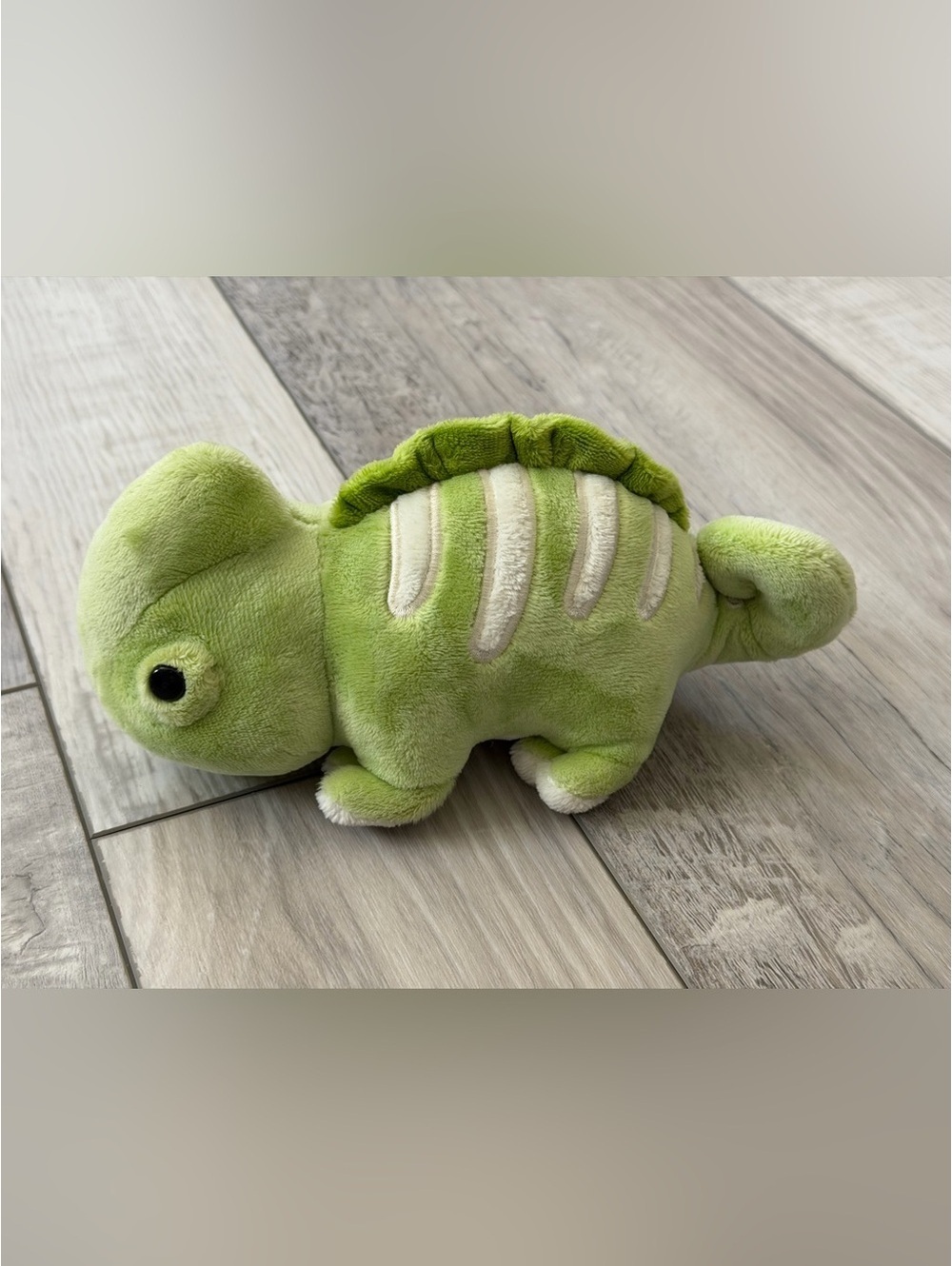 Bellzi Rainforest Mini Chamili The Chameleon Kawaii Chibi Plushie Stuffed Animal